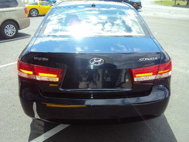 2008 Hyundai Sonata FWD 4dr Sport