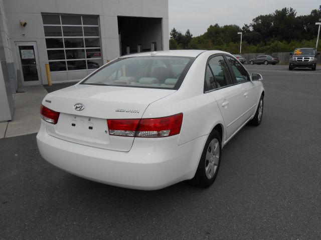 2008 Hyundai Sonata FWD 4dr Sport