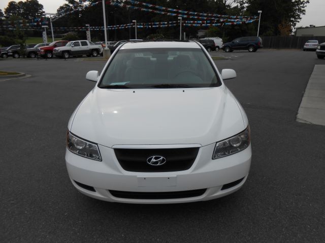2008 Hyundai Sonata FWD 4dr Sport