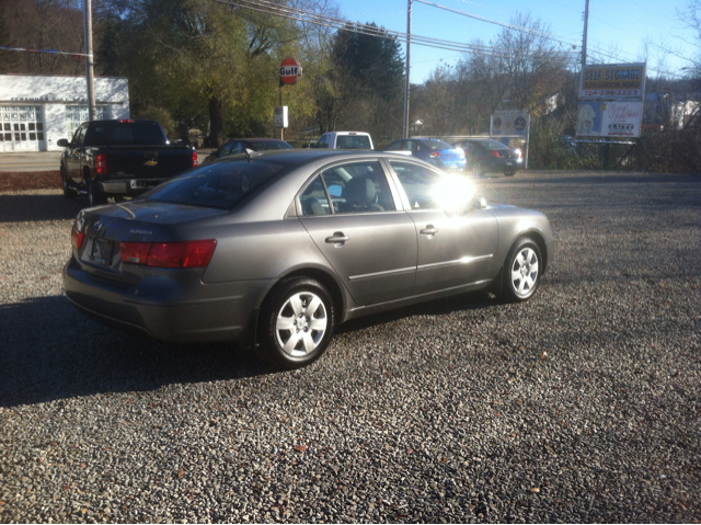 2009 Hyundai Sonata 750li Xdrive 1-ownerawdnavigation Sedan