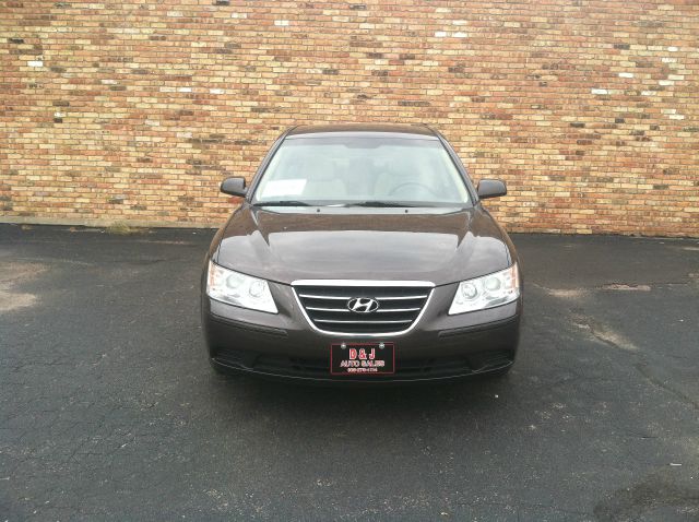 2009 Hyundai Sonata FWD 4dr Sport