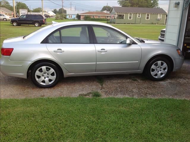 2009 Hyundai Sonata FWD 4dr Sport