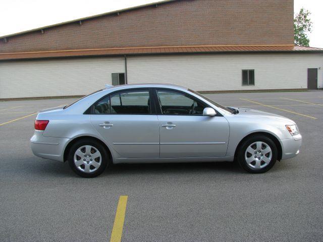 2009 Hyundai Sonata FWD 4dr Sport