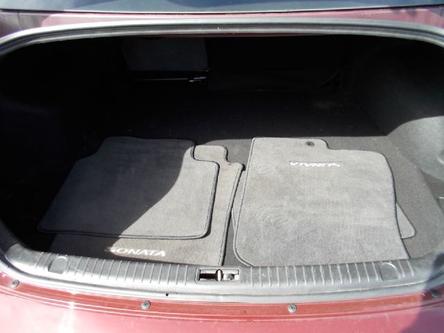 2009 Hyundai Sonata FWD 4dr Sport