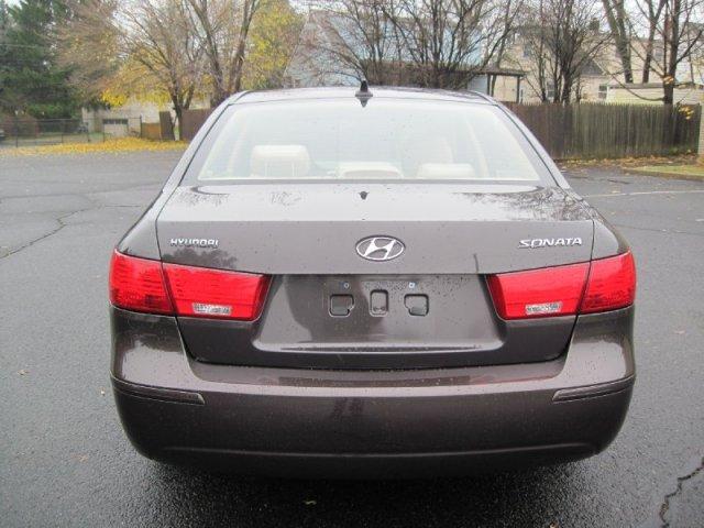 2009 Hyundai Sonata FWD 4dr Sport