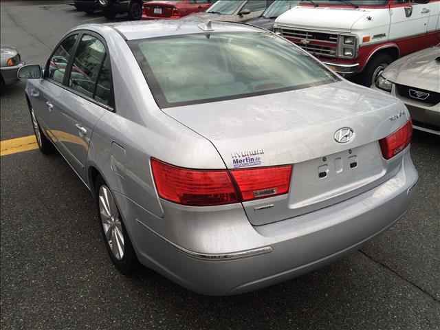 2009 Hyundai Sonata FWD 4dr Sport