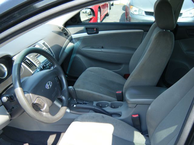 2009 Hyundai Sonata FWD 4dr Sport