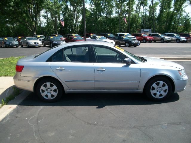 2009 Hyundai Sonata FWD 4dr Sport