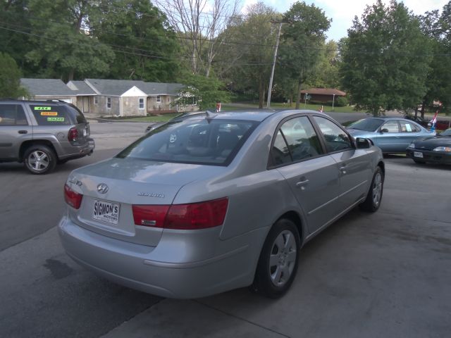 2009 Hyundai Sonata FWD 4dr Sport