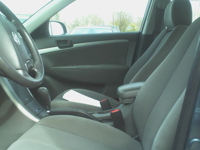 2010 Hyundai Sonata FWD 4dr Sport