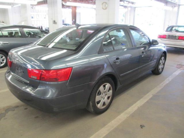 2010 Hyundai Sonata FWD 4dr Sport