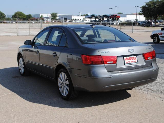2010 Hyundai Sonata FWD 4dr Sport