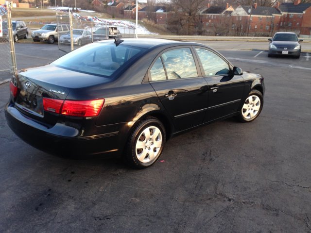 2010 Hyundai Sonata FWD 4dr Sport