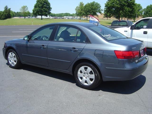 2010 Hyundai Sonata FWD 4dr Sport