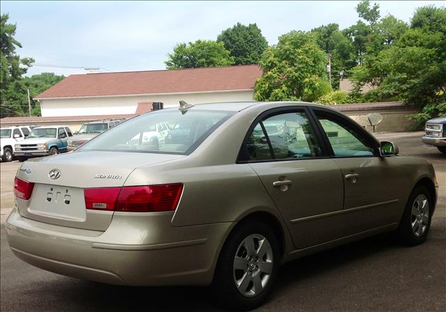 2010 Hyundai Sonata FWD 4dr Sport