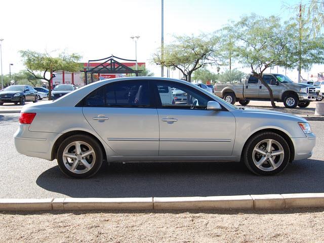 2010 Hyundai Sonata FWD 4dr Sport
