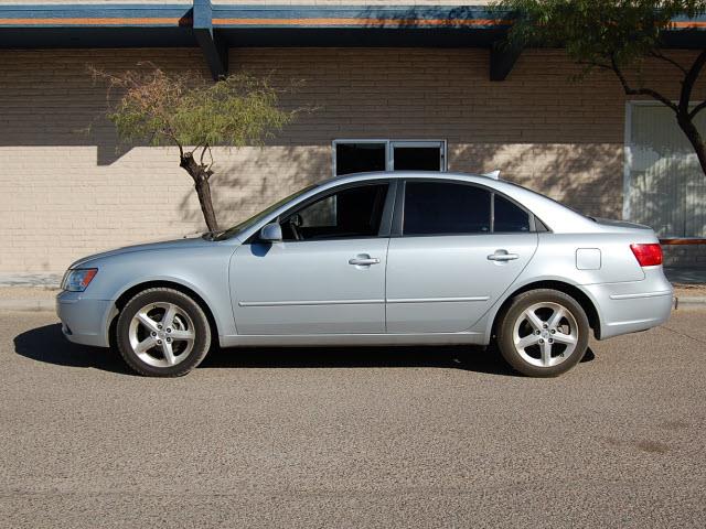 2010 Hyundai Sonata FWD 4dr Sport