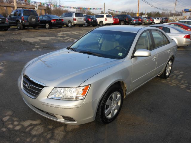 2010 Hyundai Sonata FWD 4dr Sport
