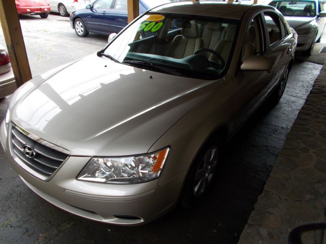 2010 Hyundai Sonata FWD 4dr Sport