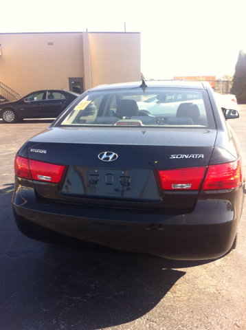 2010 Hyundai Sonata FWD 4dr Sport