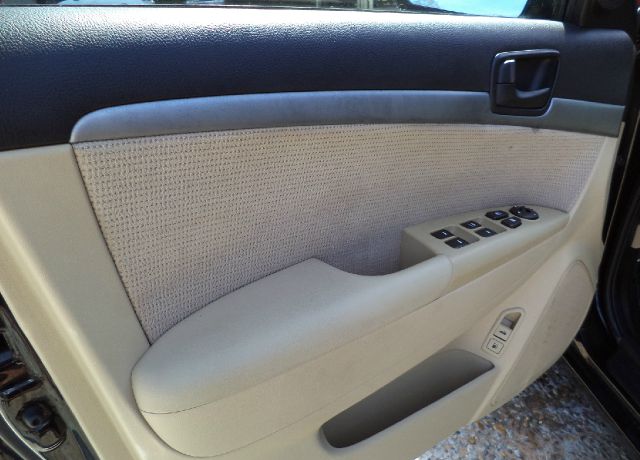 2010 Hyundai Sonata FWD 4dr Sport