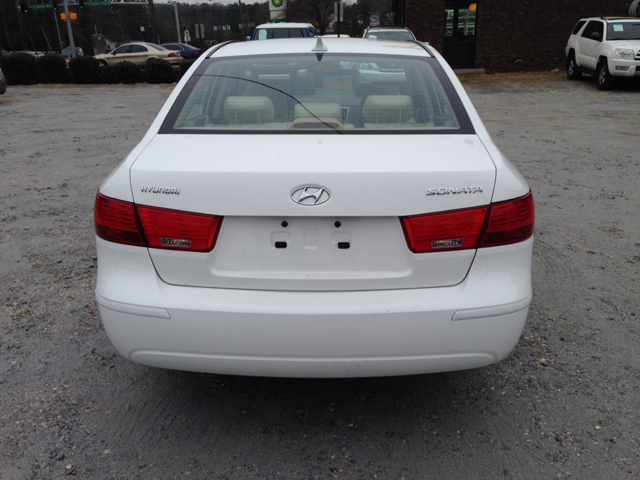 2010 Hyundai Sonata FWD 4dr Sport