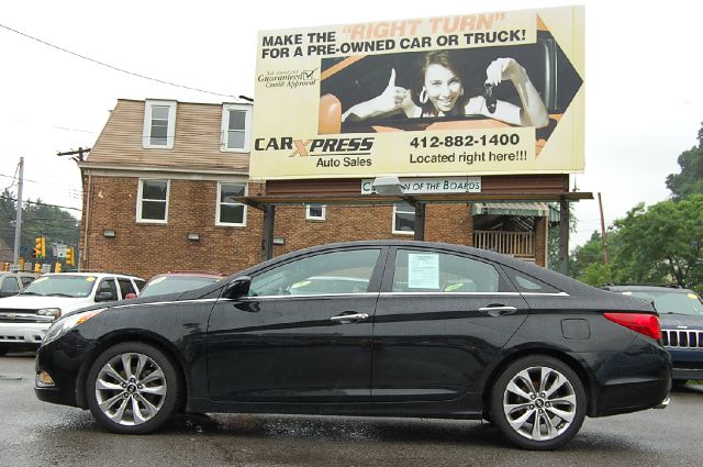 2011 Hyundai Sonata Lariat 4WD FX4