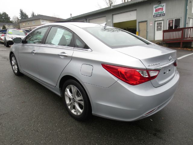 2011 Hyundai Sonata SLT 25