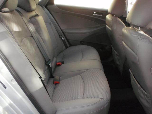 2011 Hyundai Sonata Lt Pickup 8 Ft