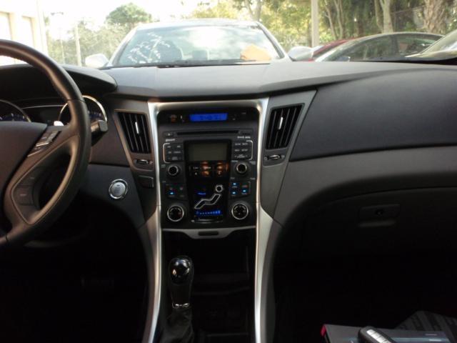 2011 Hyundai Sonata Lt Pickup 8 Ft