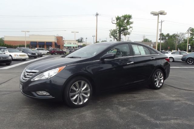 2011 Hyundai Sonata Crew Cabz71