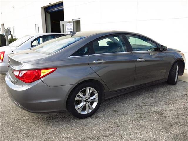 2011 Hyundai Sonata Z28 LOW Miles