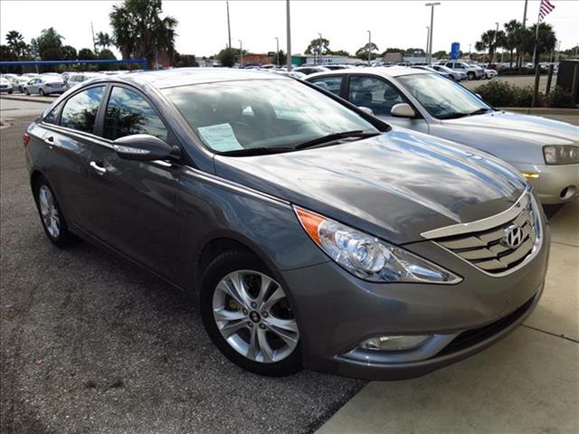 2011 Hyundai Sonata Z28 LOW Miles