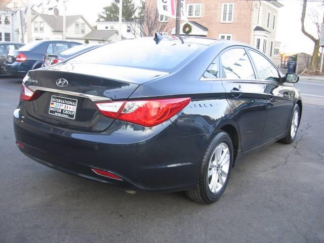 2011 Hyundai Sonata FWD 4dr Sport