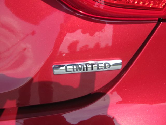 2011 Hyundai Sonata Crew Cabz71