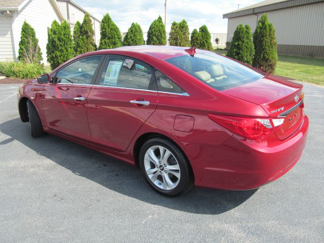 2011 Hyundai Sonata Crew Cabz71