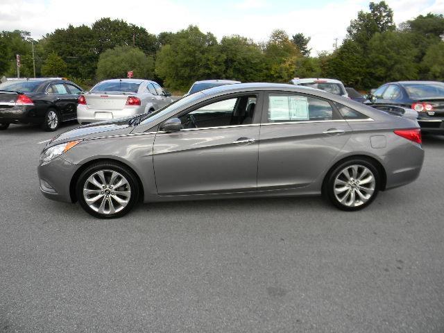 2011 Hyundai Sonata Unknown