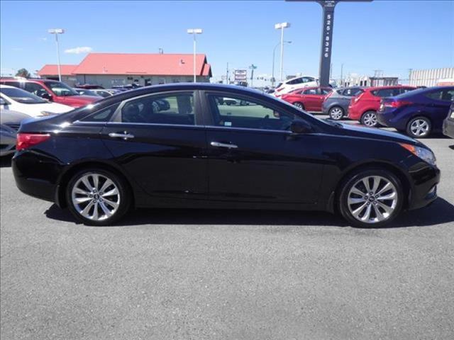 2011 Hyundai Sonata Crown