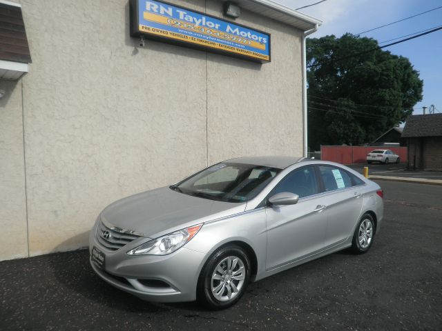 2011 Hyundai Sonata FWD 4dr Sport