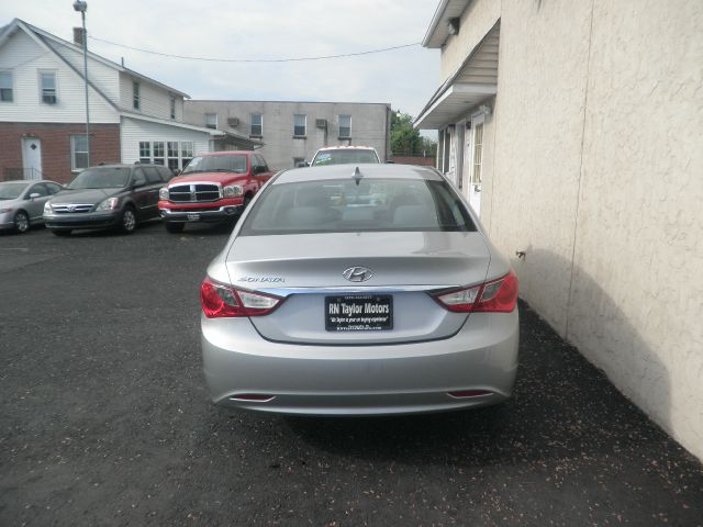 2011 Hyundai Sonata FWD 4dr Sport