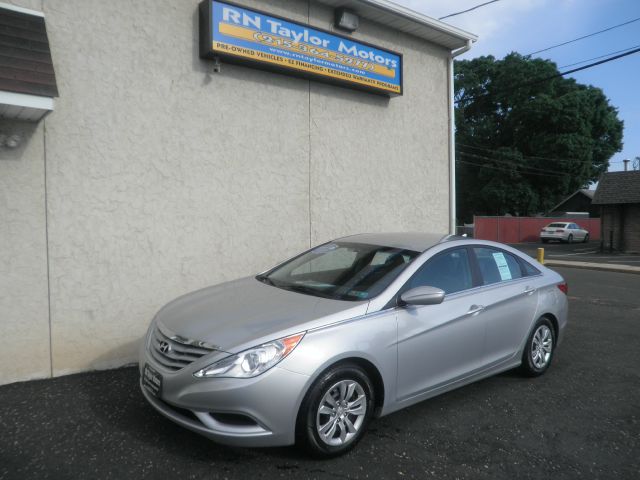 2011 Hyundai Sonata FWD 4dr Sport