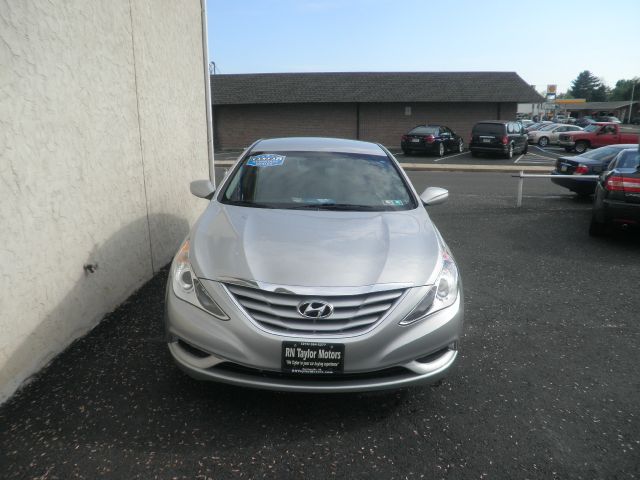 2011 Hyundai Sonata FWD 4dr Sport