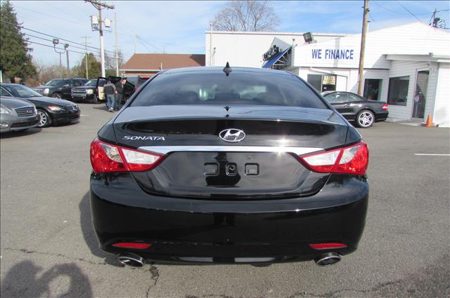 2011 Hyundai Sonata Unknown