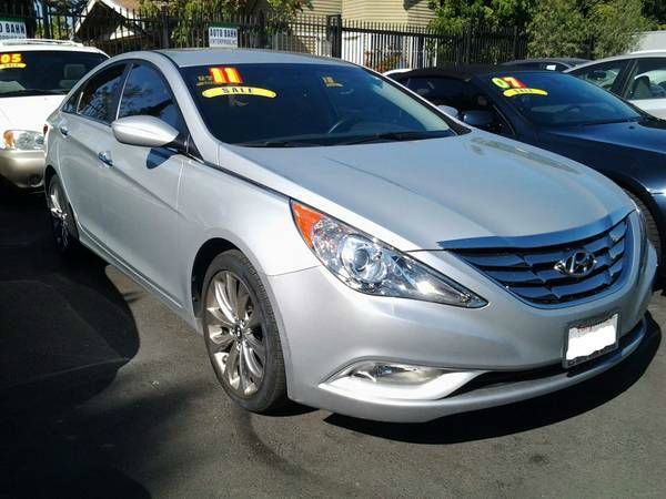 2011 Hyundai Sonata Navigation Chrome RR DVD