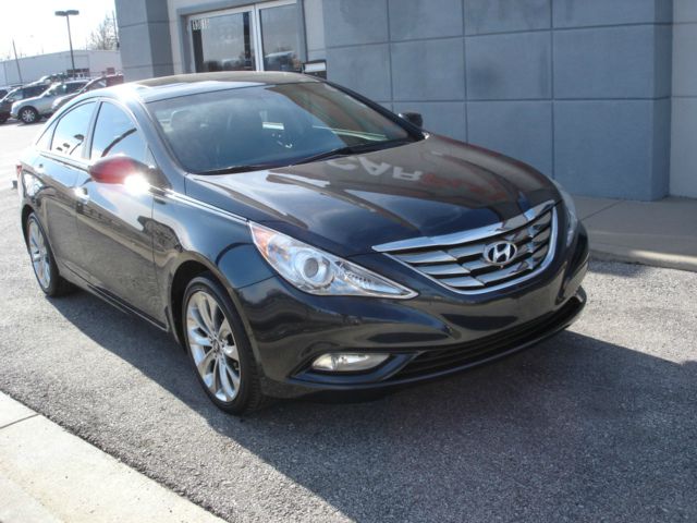 2011 Hyundai Sonata Navigation Chrome RR DVD