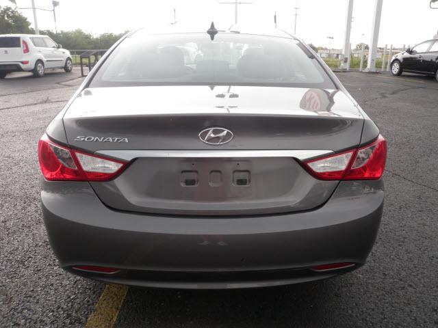 2011 Hyundai Sonata FWD 4dr Sport
