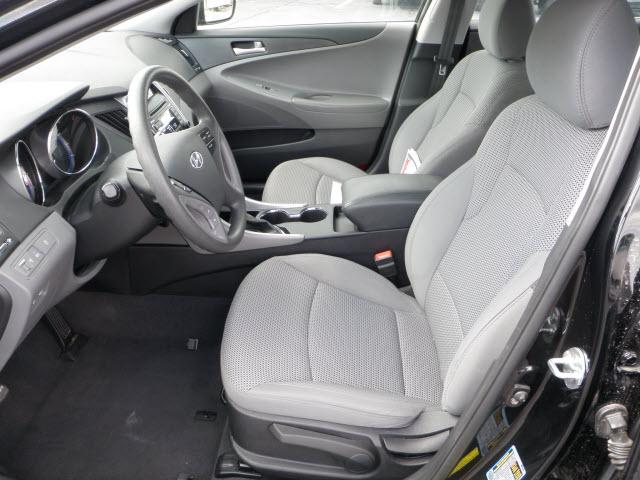 2011 Hyundai Sonata FWD 4dr Sport