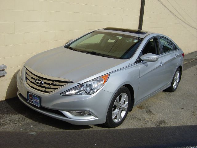2011 Hyundai Sonata Crew Cabz71