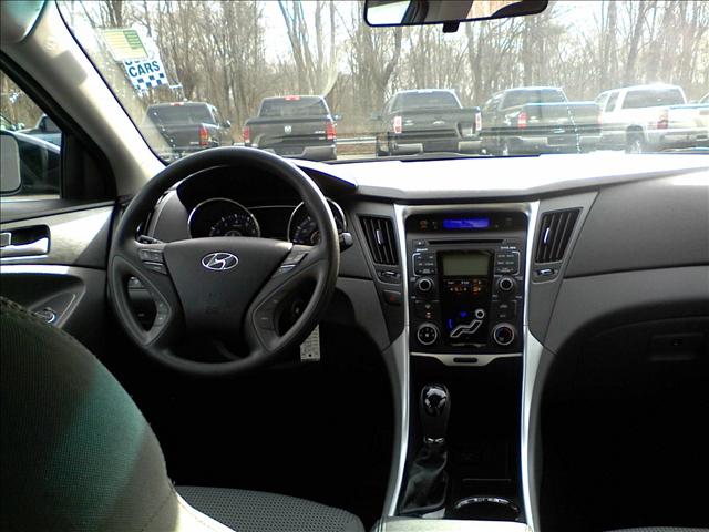 2011 Hyundai Sonata 4dr Sdn I4 CVT 2.5 S Sedan