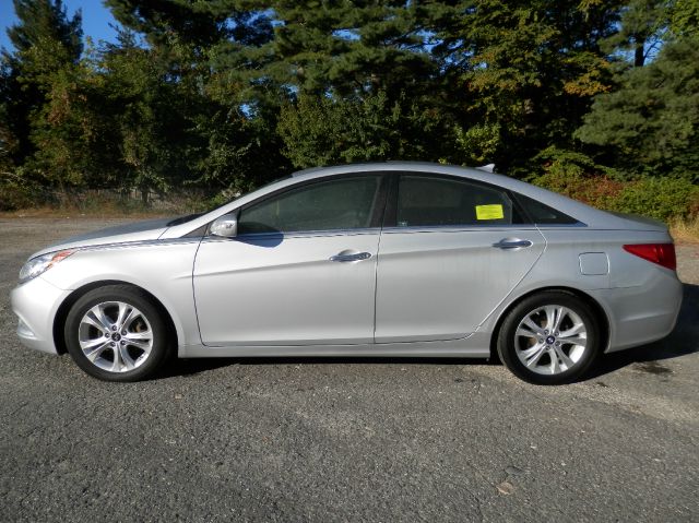 2011 Hyundai Sonata Crew Cabz71